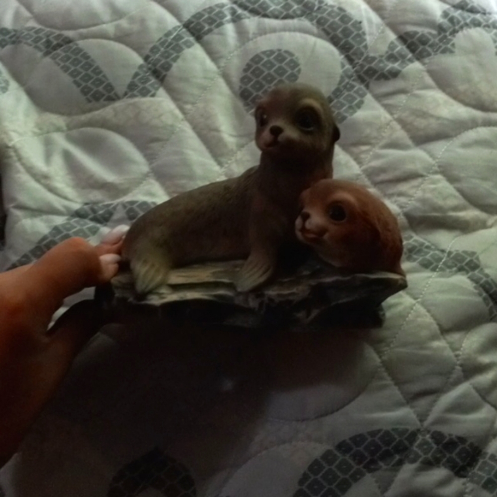 Sea lion statues